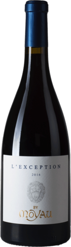 Vin Rouge L'Exception 2016 - Château Moyau Languedoc Bouteille de vin rouge L'Exception 2016 par Moyau, étiquette blanche avec logo de lion et lettrage doré.